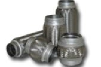 Flexible between pipes
